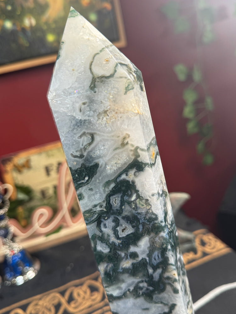 Moss Agate Statement Tower