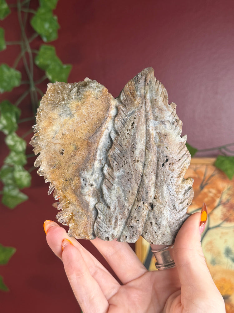 Fall-Vibe Quartz Cluster Leaf