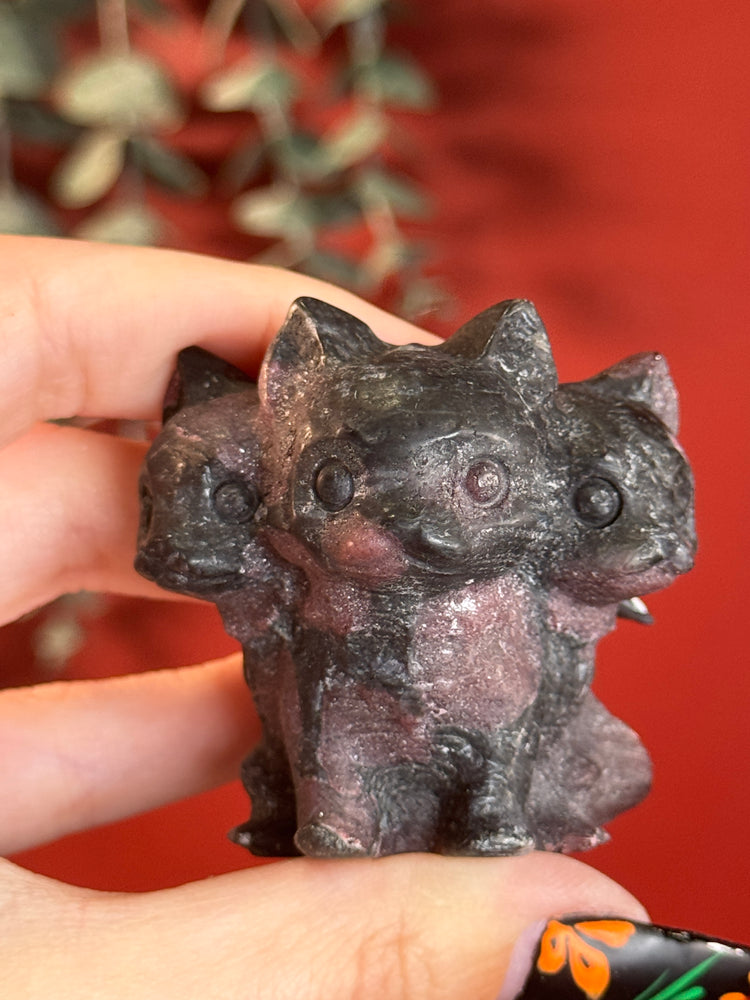 Garnet Cerberus