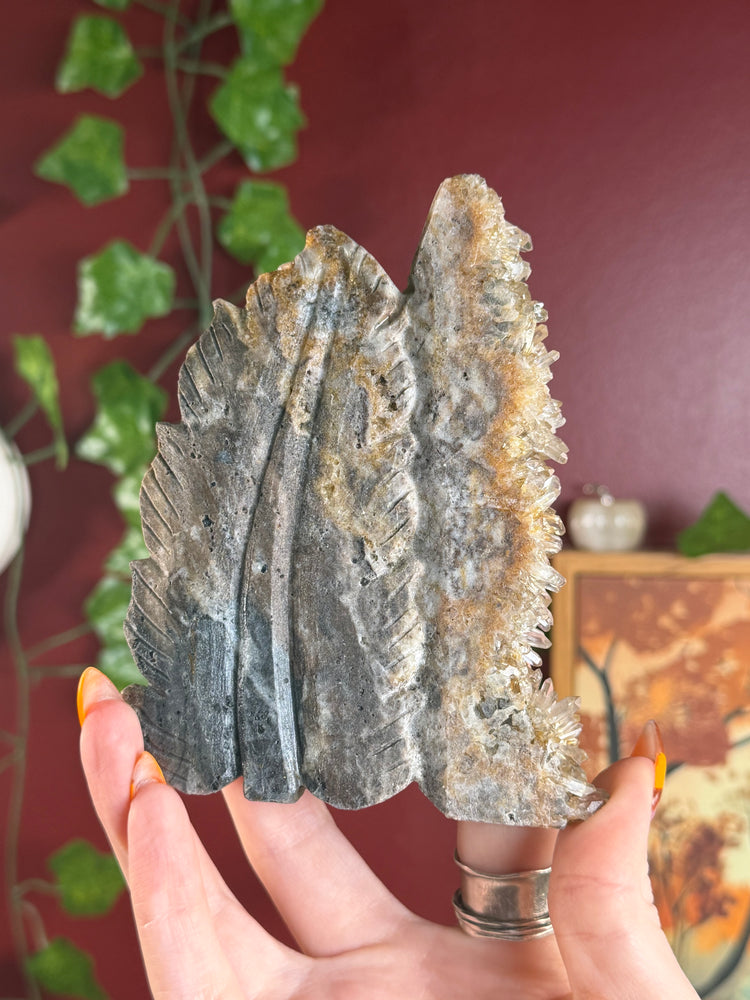 Fall-Vibe Quartz Cluster Leaf